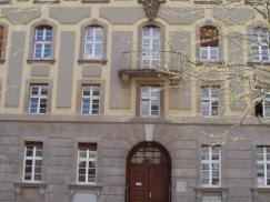 Holzfenster mit Wetterschenkel und Sprossen